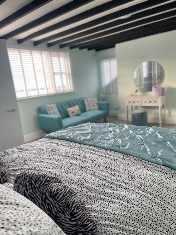 Hollie'S Beach House Peel Buitenkant foto